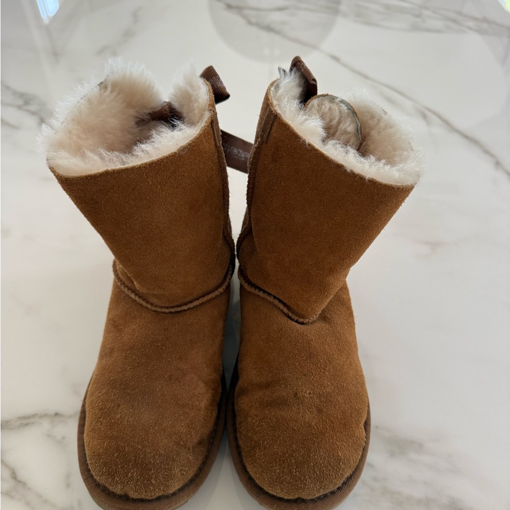 UGG Kids Boots with bow on the back